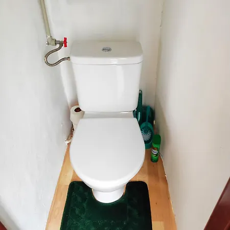 Soukromy Dum Se Zahradou U Pariku * Bakov nad Jizerou