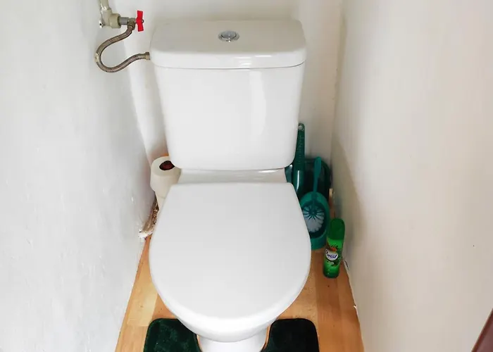 Soukromy Dum Se Zahradou U Pariku * Bakov nad Jizerou